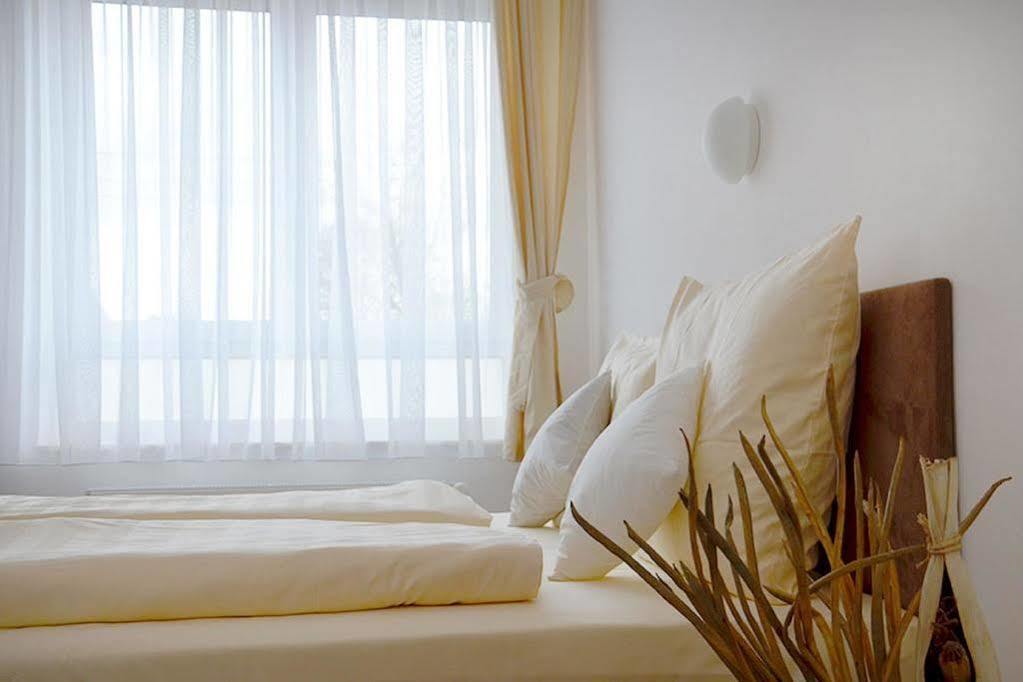 Hotel Waldschloesschen Mülheim an der Ruhr Kültér fotó